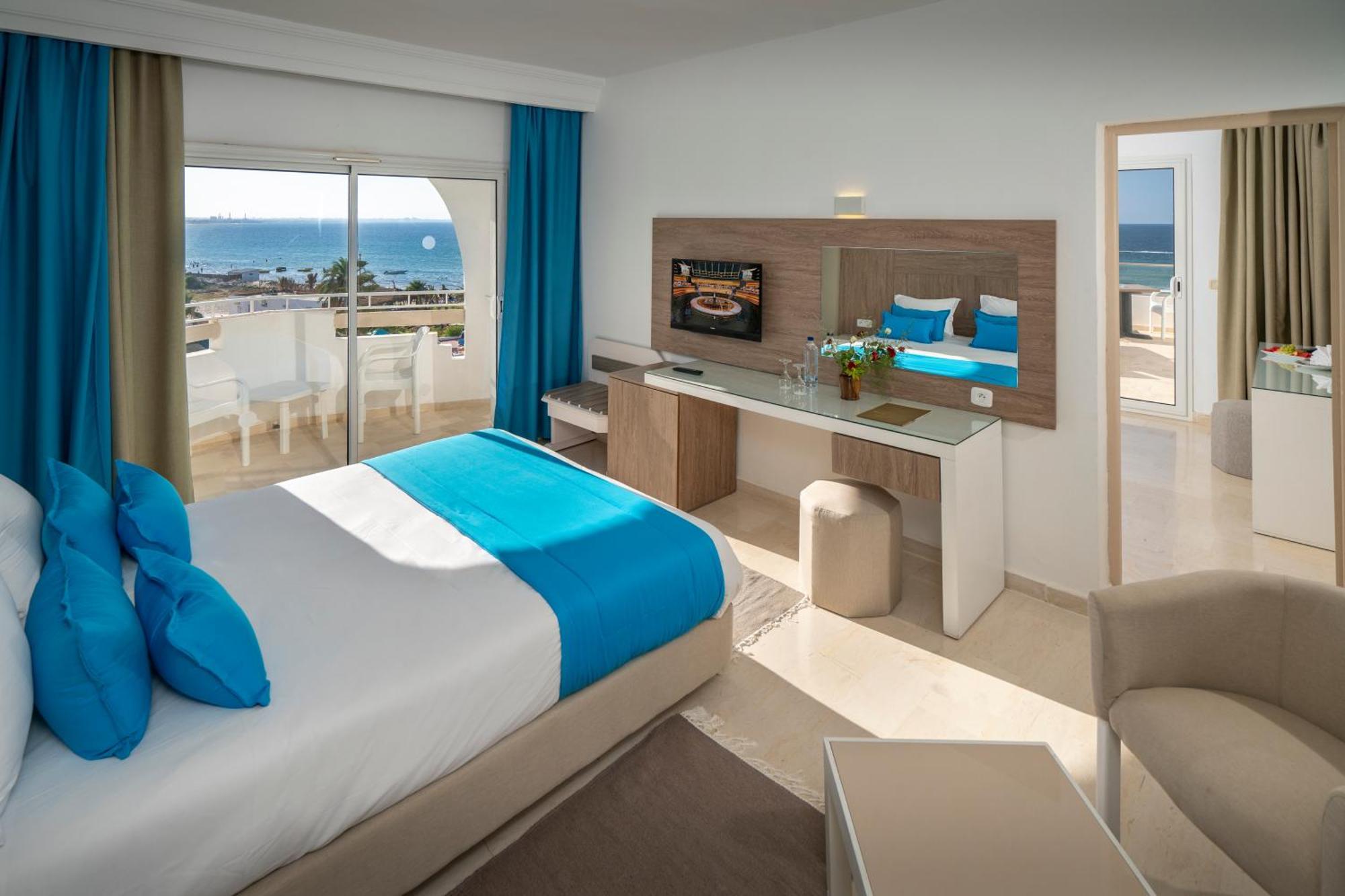 Hotel Vincci Helya 4*